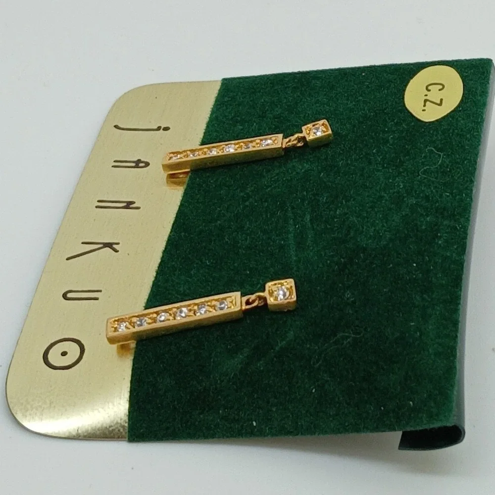 JANKUO Vintage 1990s Gold Tone Cubic Zirconia CZ Bar Drop Earrings Rare New - Picture 13 of 16